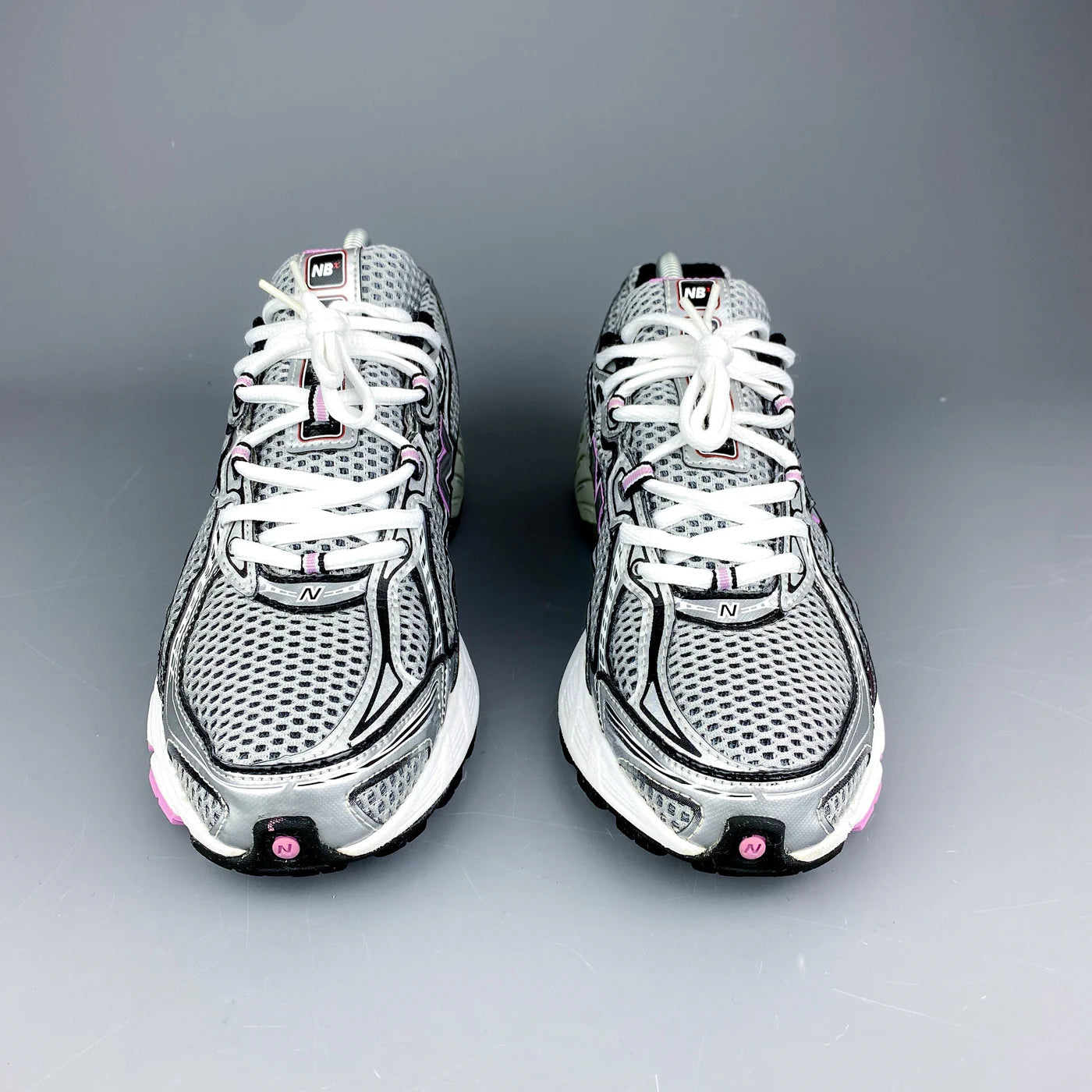 New Balance 740 Rose