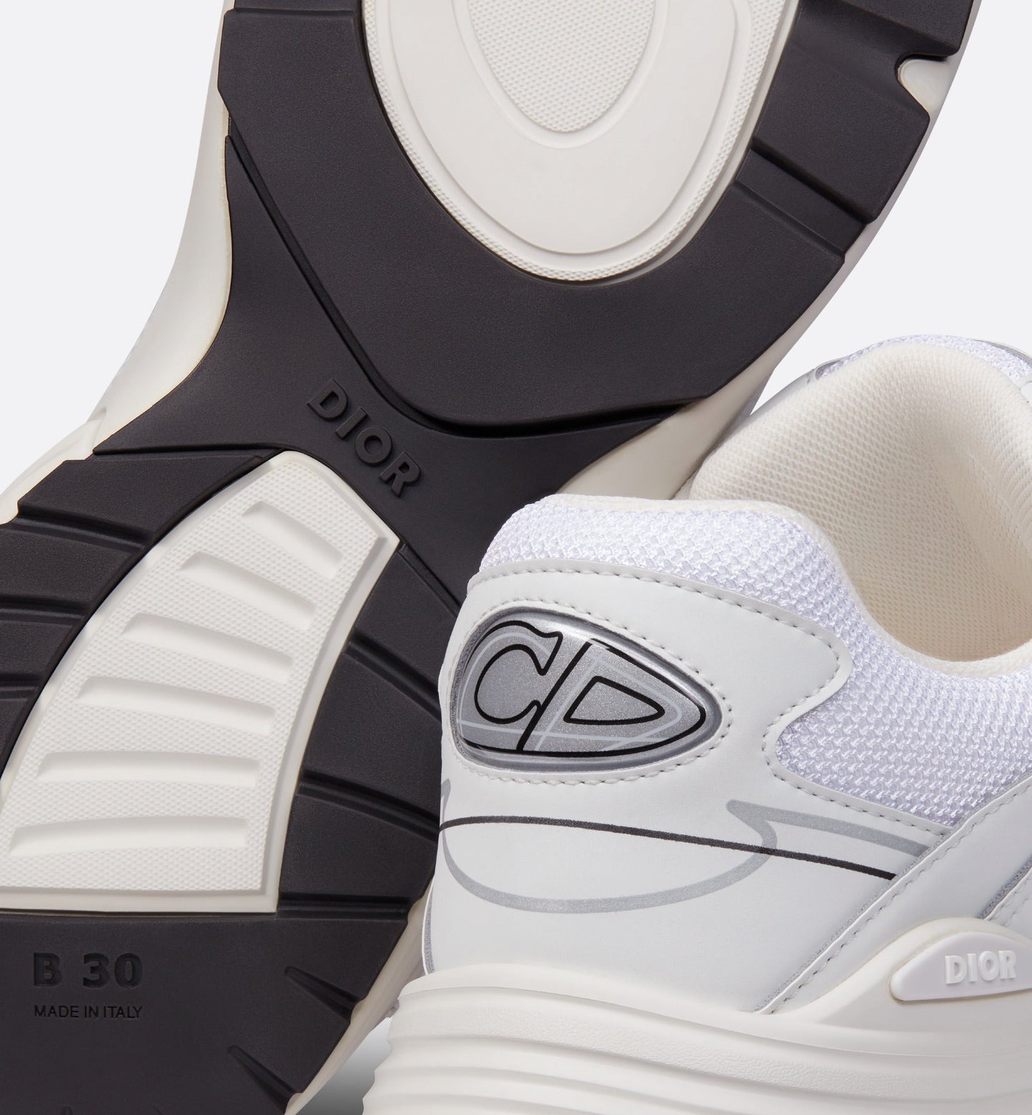 B30 Blanche