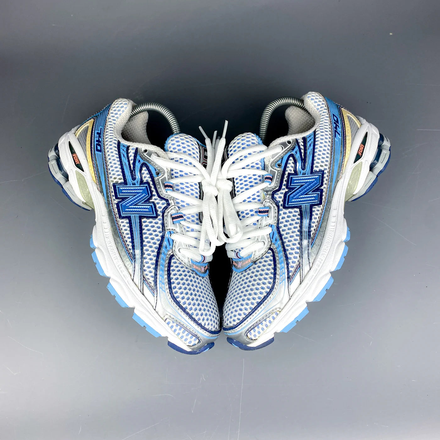 New Balance 740 bleu