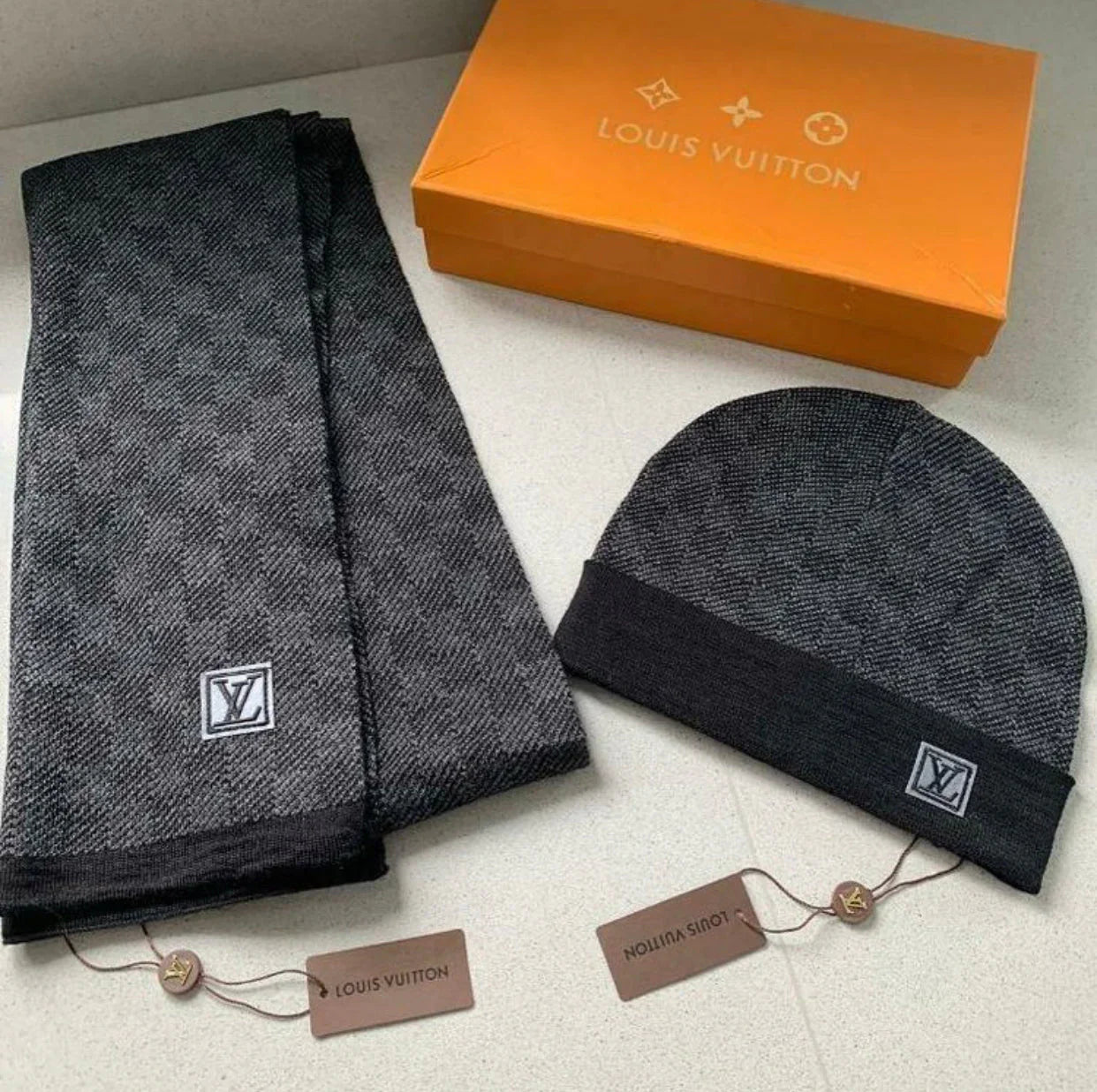 Bonnet LV Noir